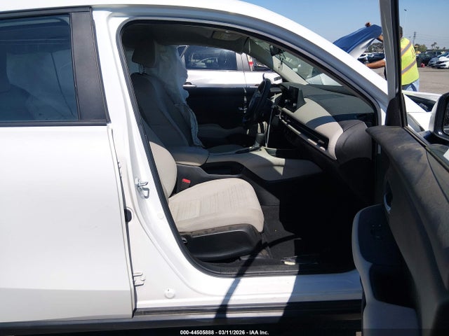 2024 Honda Hr-v 2wd Lx მანქანა იყიდება აუქციონზე, vin: 3CZRZ1H31RM717013, აუქციონის ნომერი: 44505888