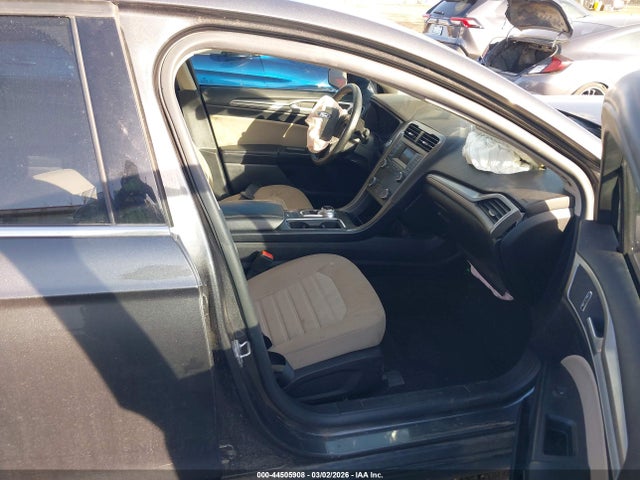 Продаж на аукціоні авто 2020 Ford Fusion S, vin: 3FA6P0G71LR101731, номер лоту: 44505908