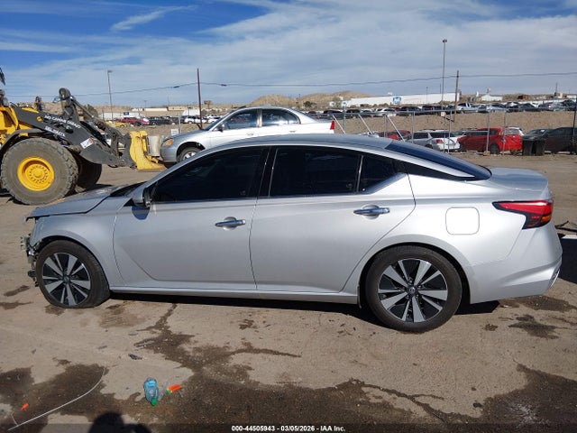 1N4BL4EVXLC216975 Nissan Altima Sl Fwd