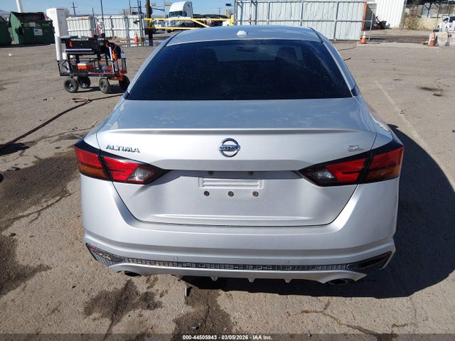 1N4BL4EVXLC216975 Nissan Altima Sl Fwd