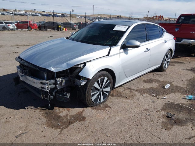 1N4BL4EVXLC216975 Nissan Altima Sl Fwd