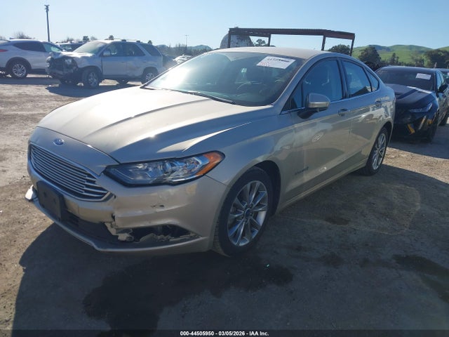 Ford Fusion Hybrid Se 2017 3FA6P0LU7HR400109 Image 2