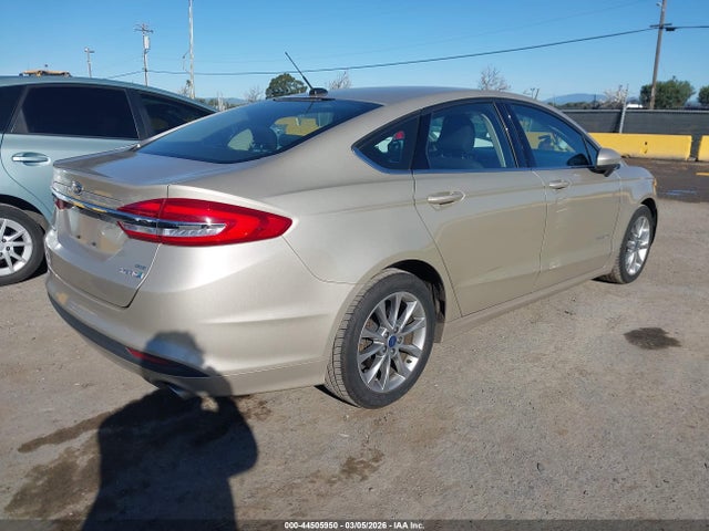 Ford Fusion Hybrid Se 2017 3FA6P0LU7HR400109 Image 4