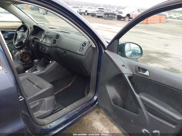 Продажа на аукционе авто 2012 Volkswagen Tiguan Se, vin: WVGAV7AX7CW600845, номер лота: 44505969