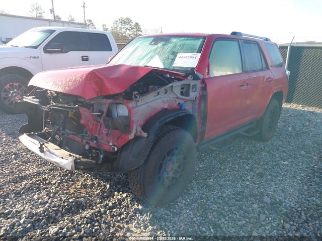 44505994 :رقم المزاد ، JTENU5JR4N6059590 vin ، 2022 Toyota 4runner Sr5 Premium مزاد بيع
