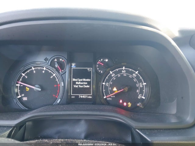 44505994 :رقم المزاد ، JTENU5JR4N6059590 vin ، 2022 Toyota 4runner Sr5 Premium مزاد بيع