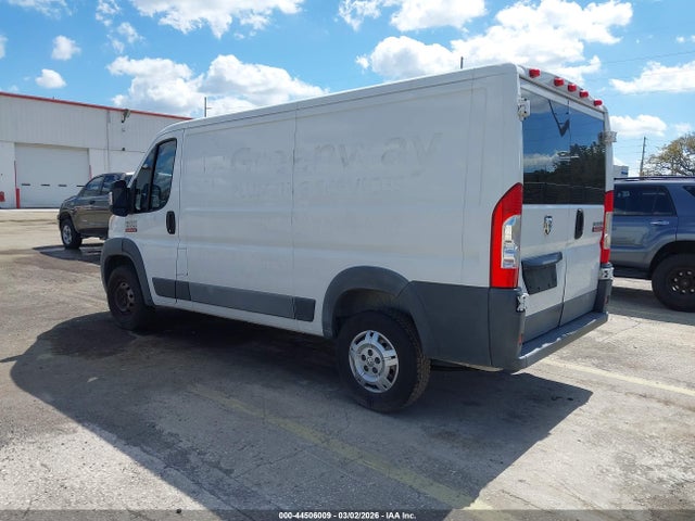 44506009 :رقم المزاد ، 3C6TRVAG9GE118519 vin ، 2016 Ram Promaster 1500 Low Roof مزاد بيع