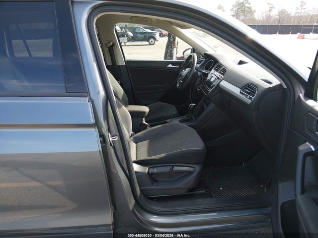 Продажа на аукционе авто 2019 Volkswagen Tiguan 2.0t S, vin: 3VV1B7AX8KM072827, номер лота: 44506030