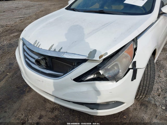 5NPEC4AC5EH901601 Hyundai Sonata Limited