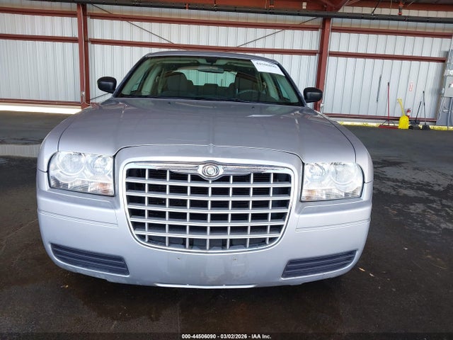 Продажа на аукционе авто 2006 Chrysler 300, vin: 2C3KA43R16H523401, номер лота: 44506090
