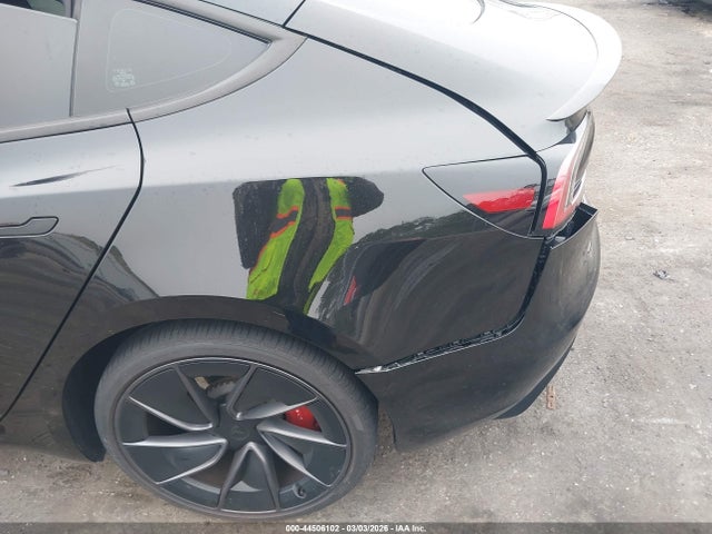 5YJ3E1ET1SF058291 Tesla Model 3 Performance All-wheel Drive