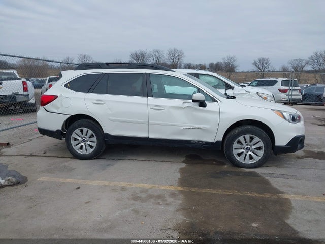 Продаж на аукціоні авто 2017 Subaru Outback 2.5i Premium, vin: 4S4BSACC6H3315356, номер лоту: 44506108