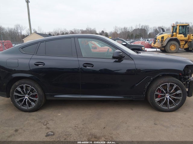 5UXCY8C0XP9R04569 BMW X6 M50i