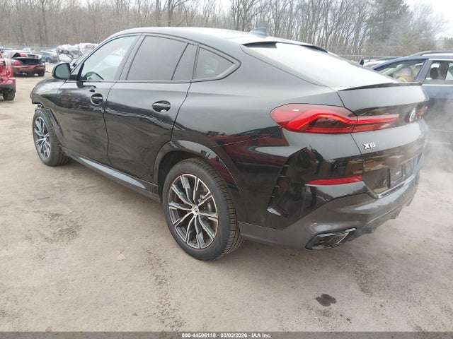 2023 BMW X6 5UXCY8C0XP9R04569 Photo 2
