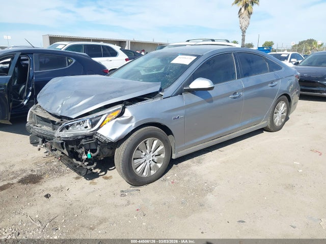 KMHE24L1XGA012569 Hyundai Sonata Hybrid Se
