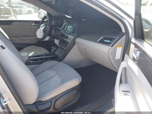 KMHE24L1XGA012569 Hyundai Sonata Hybrid Se