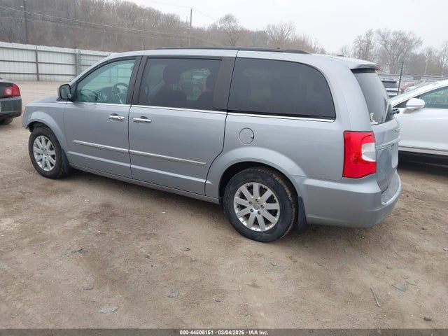 44506151 :رقم المزاد ، 2C4RC1BG0FR595980 vin ، 2015 Chrysler Town & Country Touring مزاد بيع