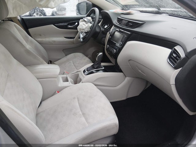 JN1BJ1CR6KW348197 Nissan Rogue Sport Sv
