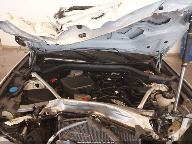 2019 BMW X3 5UXTR9C56KLP89639 Photo 9