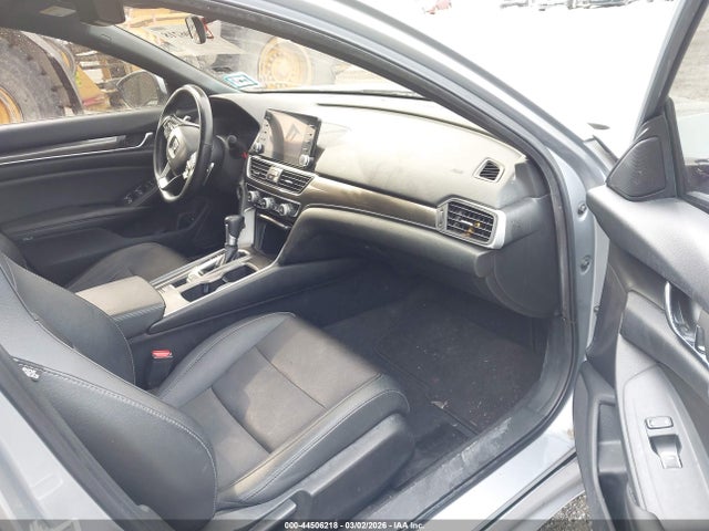 2019 Honda Accord Sport მანქანა იყიდება აუქციონზე, vin: 1HGCV1F36KA115738, აუქციონის ნომერი: 44506218