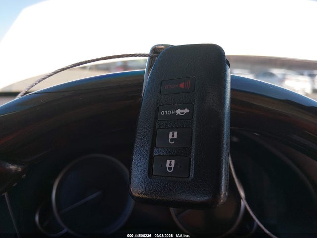 Aukcja sprzedaży 2017 Lexus Es 300h, vin: JTHBW1GGXH2141026, numer aukcji: 44506236