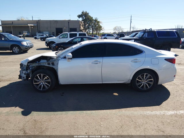 Aukcja sprzedaży 2017 Lexus Es 300h, vin: JTHBW1GGXH2141026, numer aukcji: 44506236