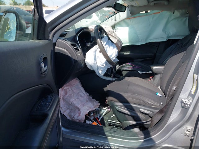 3C4NJCAB2JT133660 Jeep Compass Sport Fwd