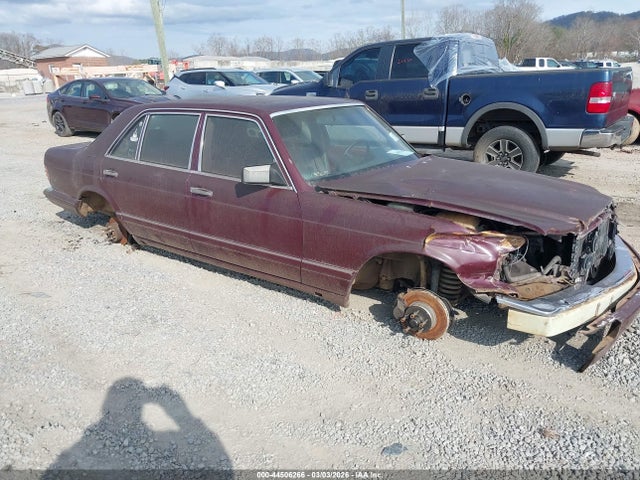 1989 MERCEDES-BENZ 560 WDBCA39E7KA464070