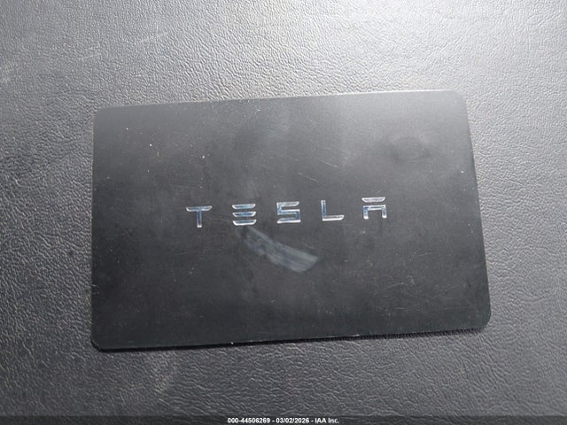 2021 TESLA MODEL Y 5YJYGDED9MF192785 Photo 10