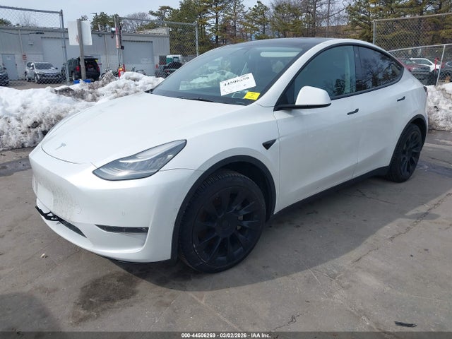2021 TESLA MODEL Y 5YJYGDED9MF192785 Photo 1