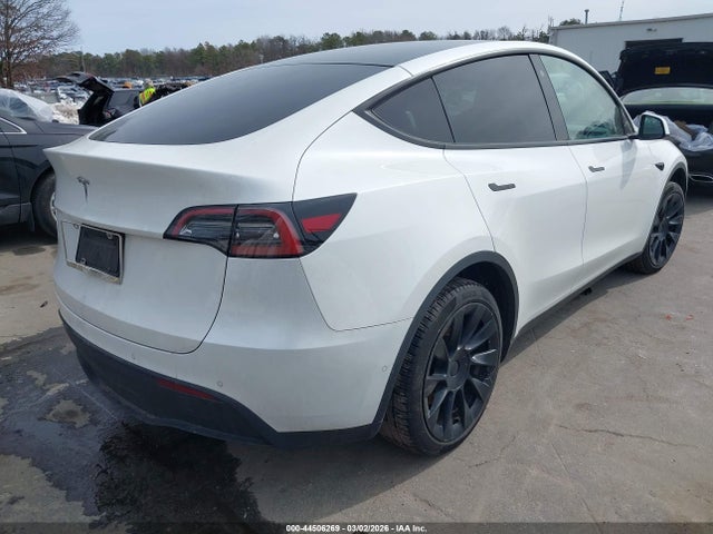 2021 TESLA MODEL Y 5YJYGDED9MF192785 Photo 3