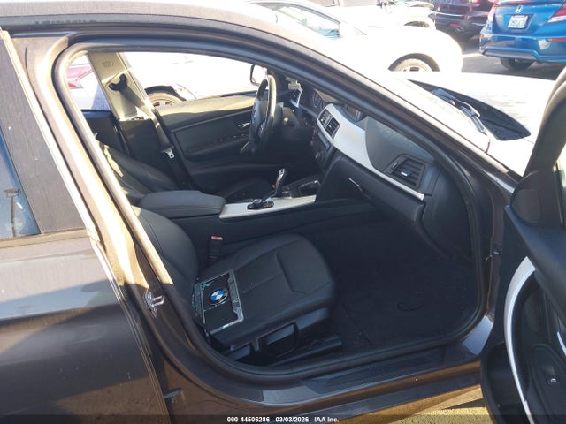 BMW 320i 2014 WBA3B1C55EK132619 Image 5