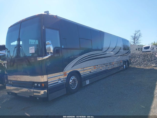 44506298 :رقم المزاد ، 2PCY3349441028236 vin ، 2004 Prevost Bus مزاد بيع