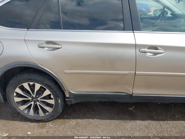 2015 Subaru Outback 3.6r Limited მანქანა იყიდება აუქციონზე, vin: 4S4BSENC5F3264420, აუქციონის ნომერი: 44506297