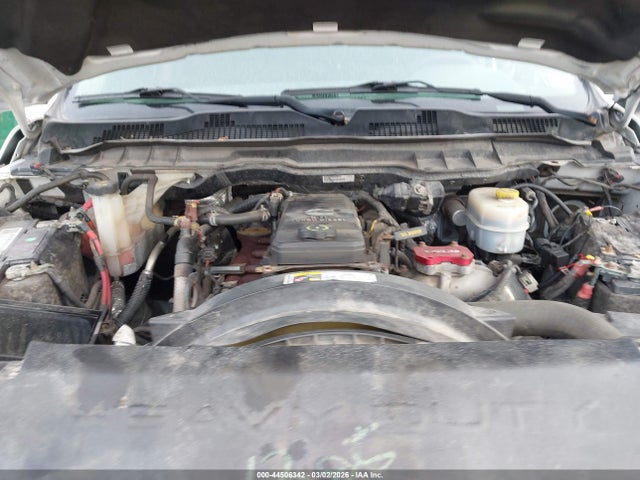 44506342 :رقم المزاد ، 3C6UR5JL6HG578096 vin ، 2017 Ram 2500 Slt  4x4 8' Box مزاد بيع