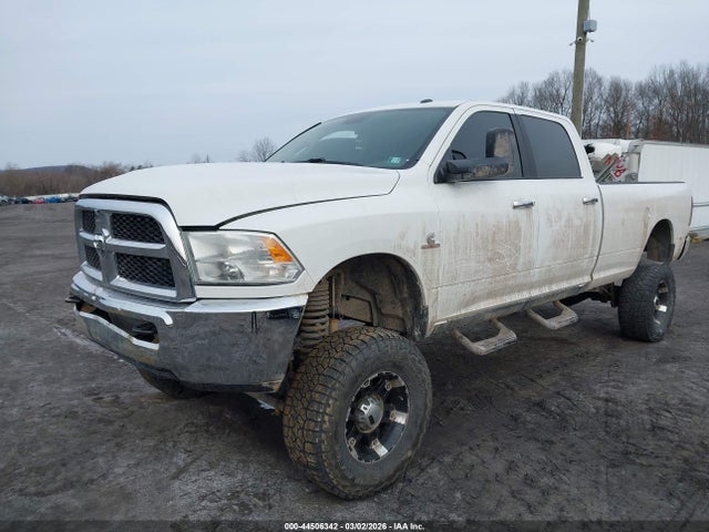 44506342 :رقم المزاد ، 3C6UR5JL6HG578096 vin ، 2017 Ram 2500 Slt  4x4 8' Box مزاد بيع