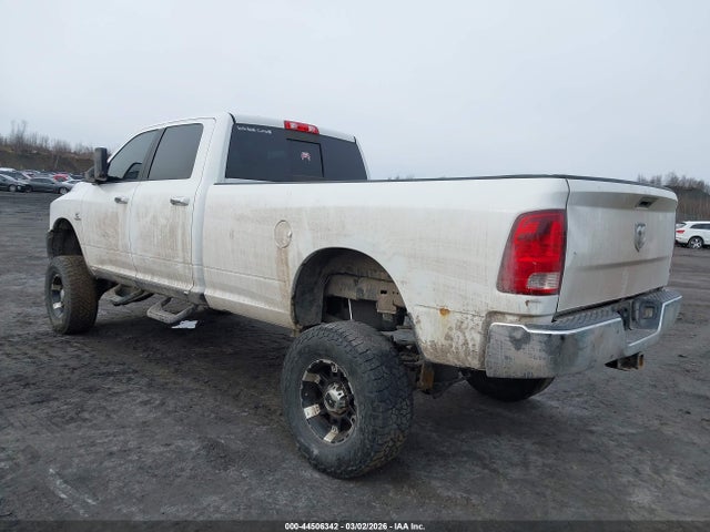 44506342 :رقم المزاد ، 3C6UR5JL6HG578096 vin ، 2017 Ram 2500 Slt  4x4 8' Box مزاد بيع