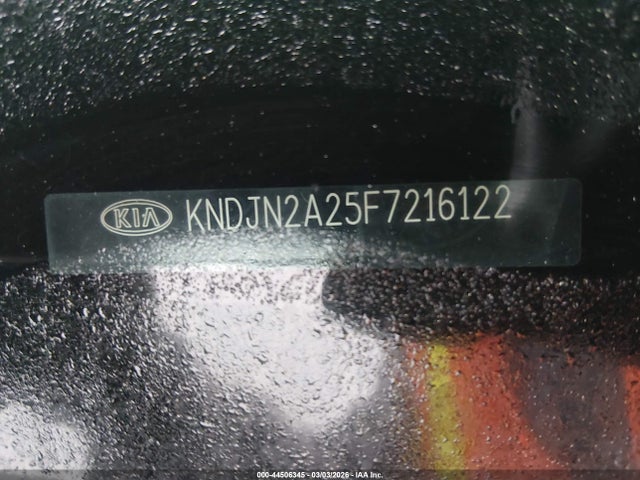 KNDJN2A25F7216122 KIA Soul
