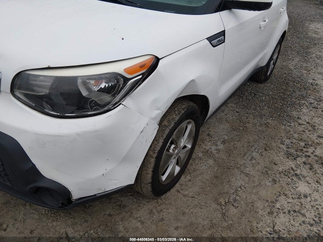 KNDJN2A25F7216122 KIA Soul