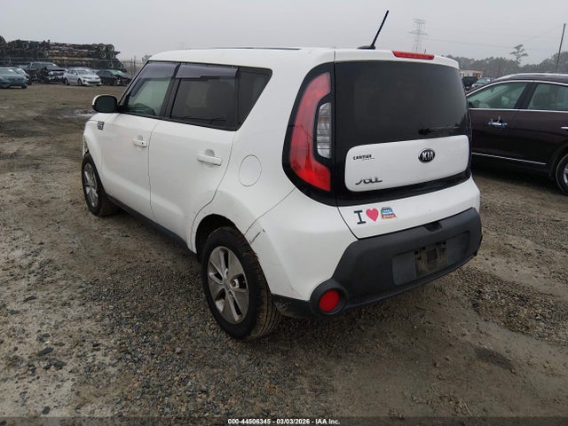 KNDJN2A25F7216122 KIA Soul