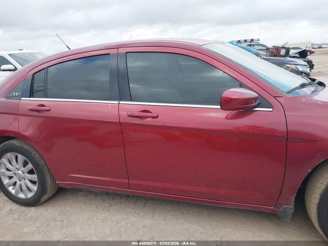 Продажа на аукционе авто 2011 Chrysler 200 Touring, vin: 1C3BC1FG9BN520265, номер лота: 44506372