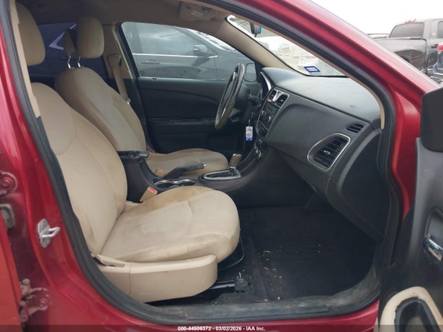 2011 CHRYSLER 200 1C3BC1FG9BN520265 Photo 4