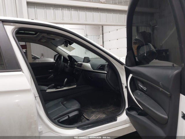 Aukcja sprzedaży 2014 Bmw 320i Xdrive, vin: WBA3C3C52EF985352, numer aukcji: 44506377