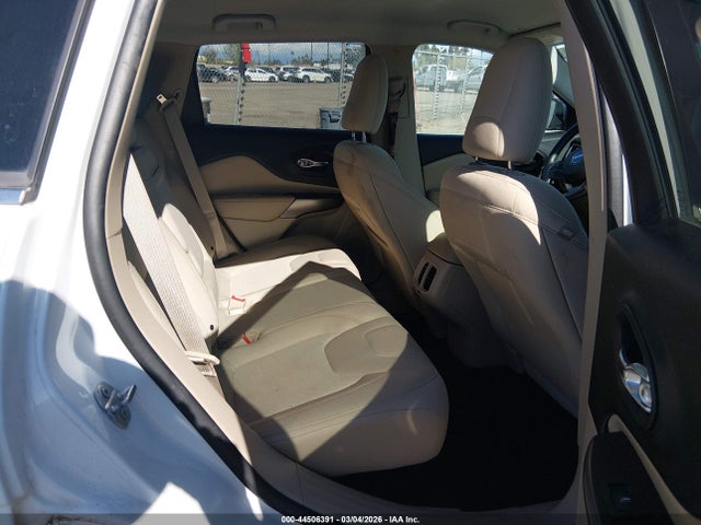 Продаж на аукціоні авто 2019 Jeep Cherokee Latitude 4x4, vin: 1C4PJMCB0KD267702, номер лоту: 44506391