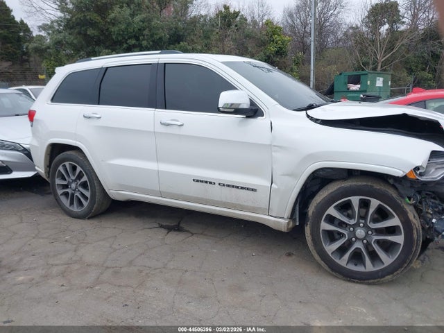 44506396 :رقم المزاد ، 1C4RJFCG7JC355649 vin ، 2018 Jeep Grand Cherokee Overland 4x4 مزاد بيع