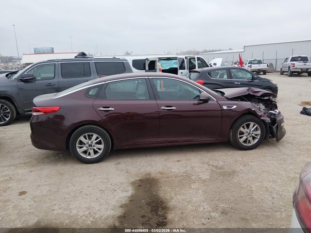 Продажа на аукционе авто 2016 Kia Optima Lx, vin: 5XXGT4L34GG114692, номер лота: 44506405