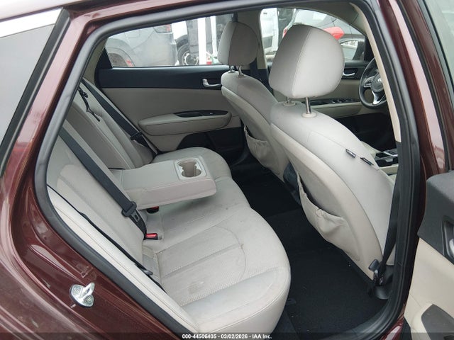 Продажа на аукционе авто 2016 Kia Optima Lx, vin: 5XXGT4L34GG114692, номер лота: 44506405
