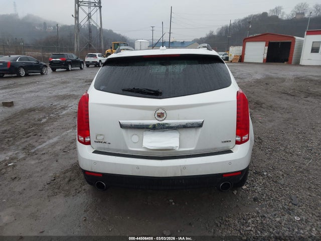 44506408 :رقم المزاد ، 3GYFNEE3XFS566450 vin ، 2015 Cadillac Srx Luxury Collection مزاد بيع