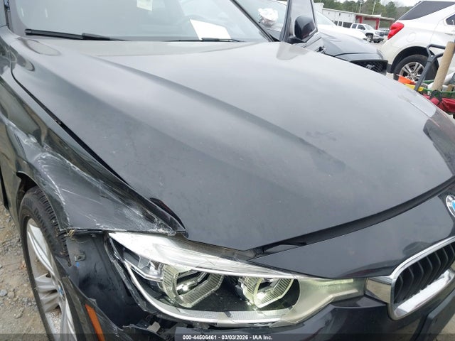 2018 BMW 330I WBA8D9G56JNU66692 Photo 9