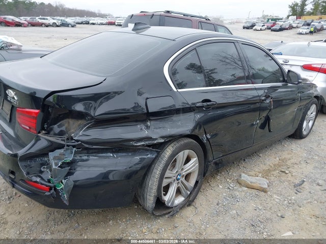 2018 BMW 330I WBA8D9G56JNU66692 Photo 5